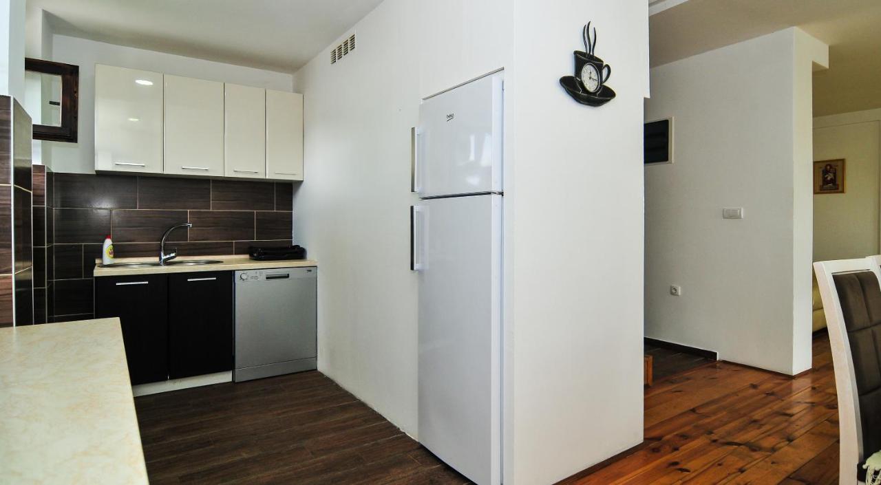 Milosavljevic Apartments Τίβατ Εξωτερικό φωτογραφία