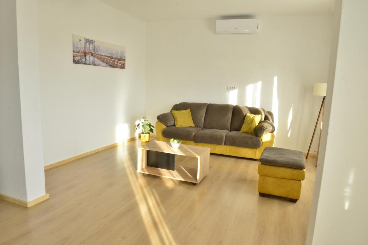 Milosavljevic Apartments Τίβατ Εξωτερικό φωτογραφία