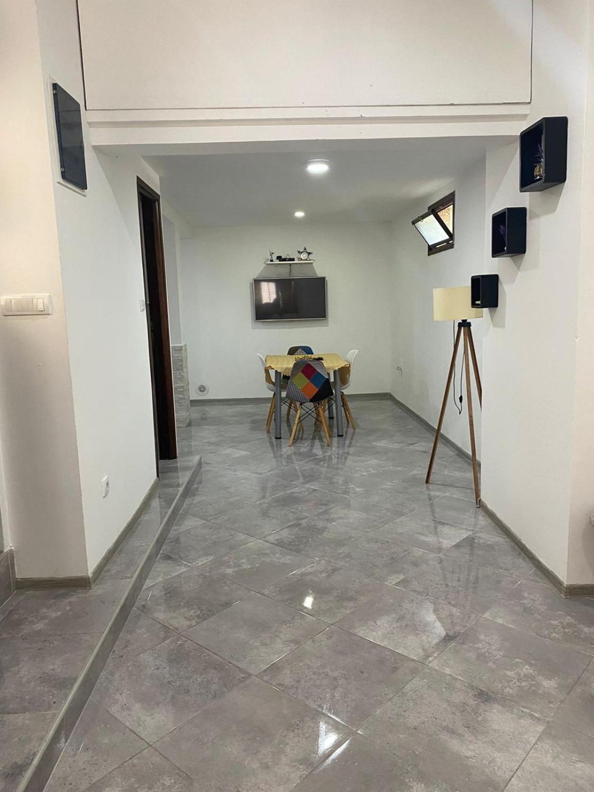 Milosavljevic Apartments Τίβατ Εξωτερικό φωτογραφία
