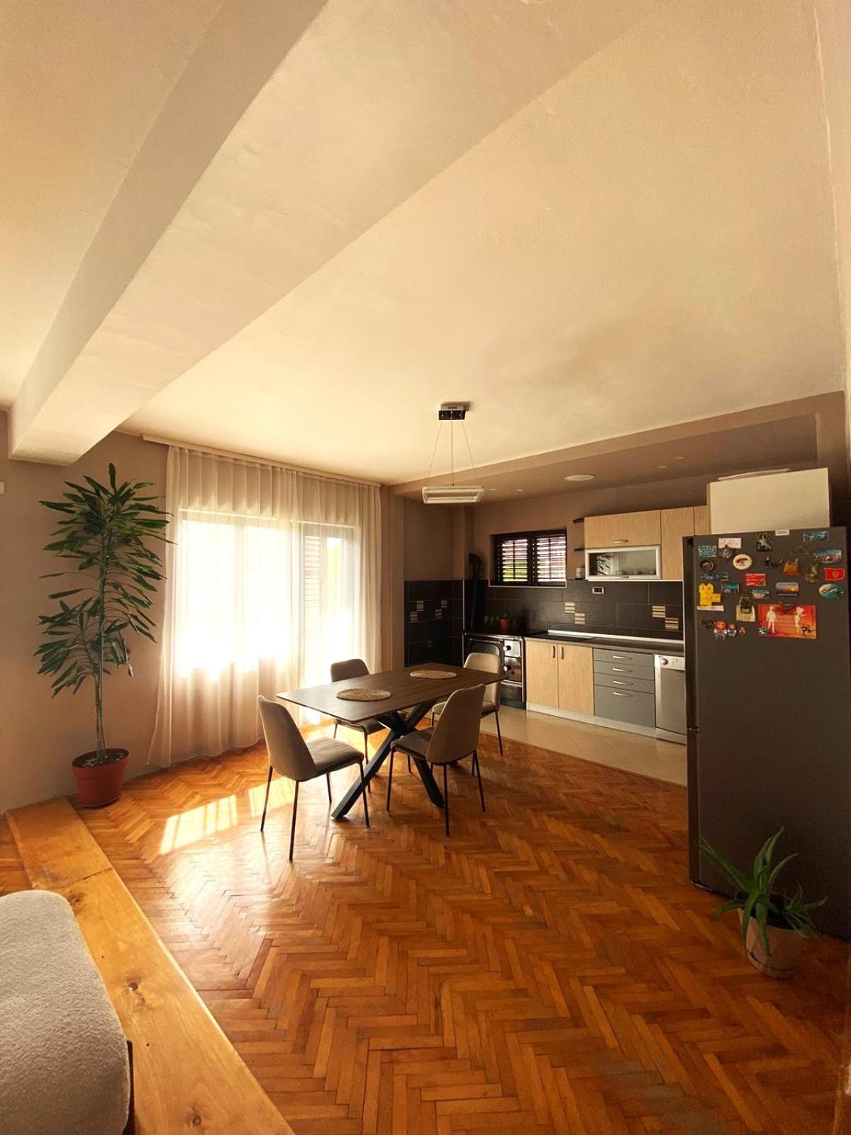 Milosavljevic Apartments Τίβατ Εξωτερικό φωτογραφία
