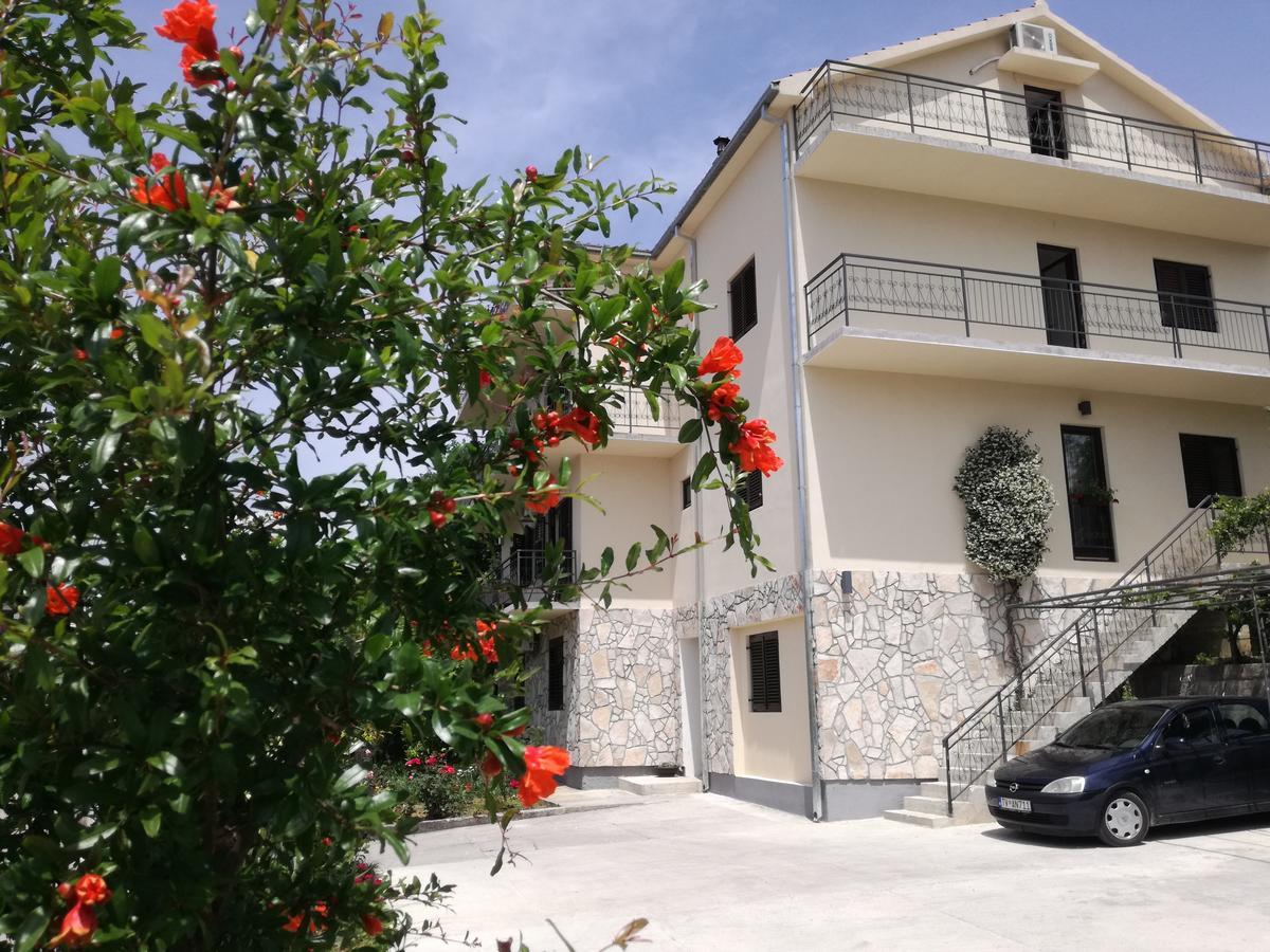 Milosavljevic Apartments Τίβατ Εξωτερικό φωτογραφία